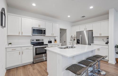 Highlands - Perkins House | Luxury Townhome by LSU campus