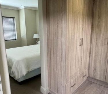 Stellenbosch Central House | Luxury Townhouse in Stellenbosch CENTRAL (BACK-UP POWER)