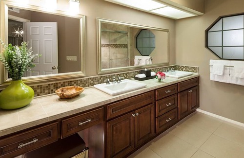 Lawrence Welk Resort Village House | Luxury Townhouse Resort - Golf Course & Multiple Pools. No Fee's