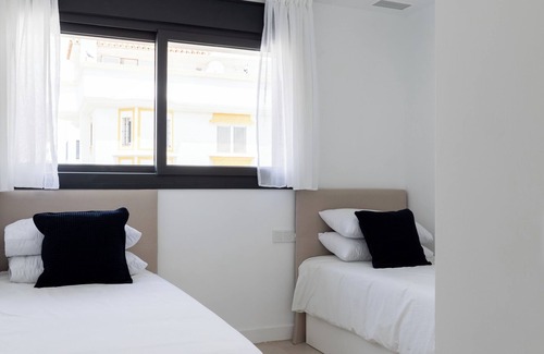 Carihuela House | Luxury Townhouse with Pool & Ocean View