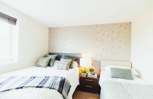Trearddur Bay House | Luxury Trearddur Bay beach house with sea views