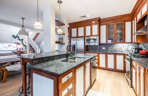 Mont-Tremblant Ski Chalet | Luxury Tremblant Chalet - Ski-in/Ski-out Panache