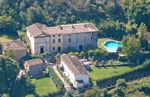 Vorno Villa | Luxury Tuscan C18th Villa Surrounded By Olive Groves, With Pool And Tennis Court