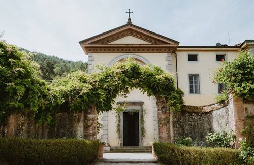 Vorno Villa | Luxury Tuscan C18th Villa Surrounded By Olive Groves, With Pool And Tennis Court