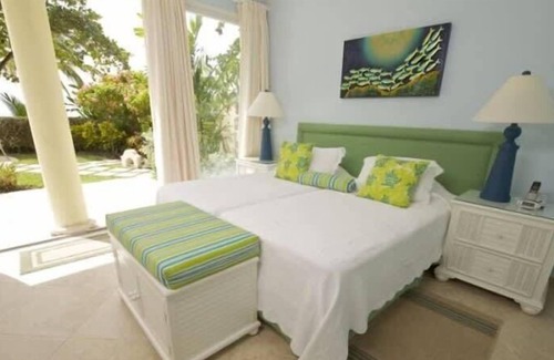 St. Lawrence Gap Villa | Luxury Two Bedroom Beachfront Apartment