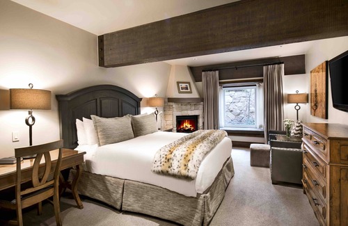 Deer Valley Condo | Luxury Two Bedroom Suite with Two Kings 2 Apartment Hotel by RedAwning