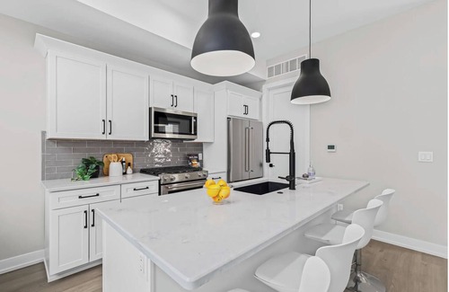 Rochester Condo | Luxury Two Story Condo Loft Style Downtown Rochester Hills