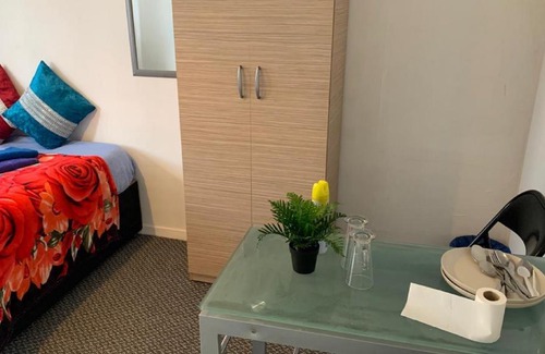 Barking Apartment | Luxury Ultra super Bedroom near the Barking Rail station in London