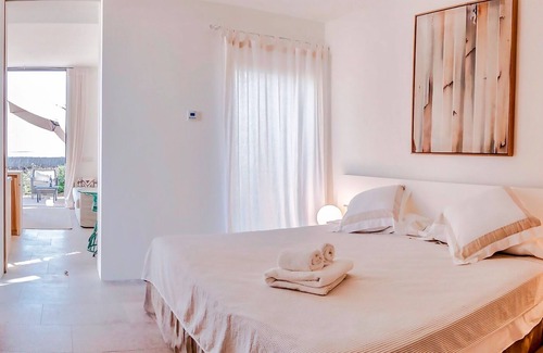 Colonia Sant Jordi Villa | Luxury Villa Cabrera Bellissimo