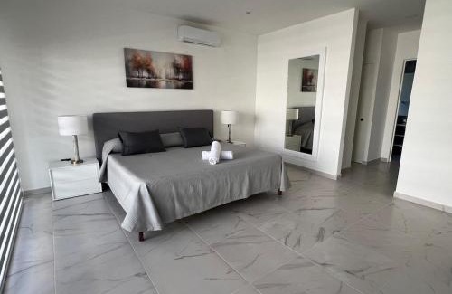 Villa Juarez Villa | Luxury Vacation Villa near the Caribbean Ocean