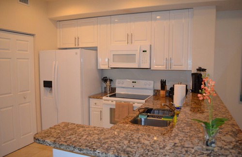 Biggar Condo | Luxury Vacation Self-Catering Condo in Fort Myers