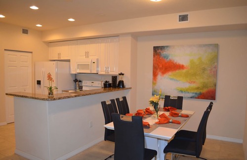 Biggar Condo | Luxury Vacation Self-Catering Condo in Fort Myers