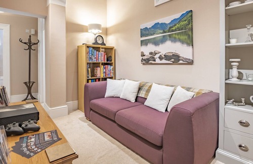 Llanrhychwyn Apartment | Luxury Valley Retreat - Trefriw EV Charge Point AVailable