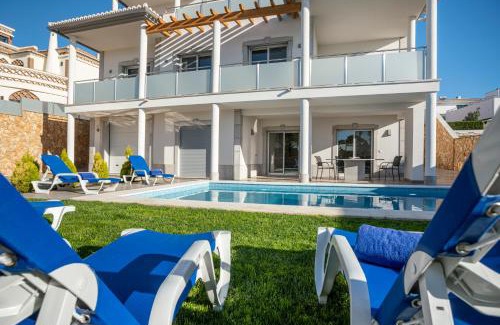 Portimao Villa | Luxury Vau Beach Villa with Private Heated Pool
