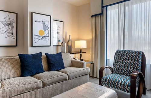 Las Vegas Resort | Luxury Vegas Resort - Formula 1 Weekend - 4 NightsnNo Resort Fee!