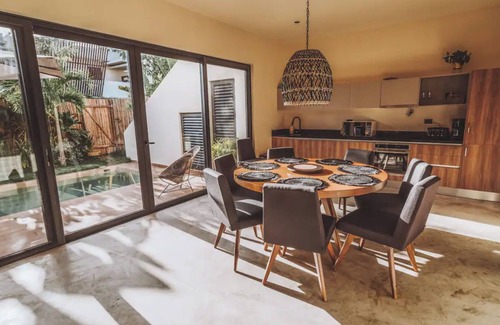 La Veleta Villa | Luxury Villa 4bd Private Pool - Friends & Family retreat Tulum