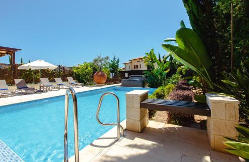 Kouklia Villa | Luxury Villa AJ05 with Private Infinity Pool and Hot Tubs, Aphrodite Hills Resort