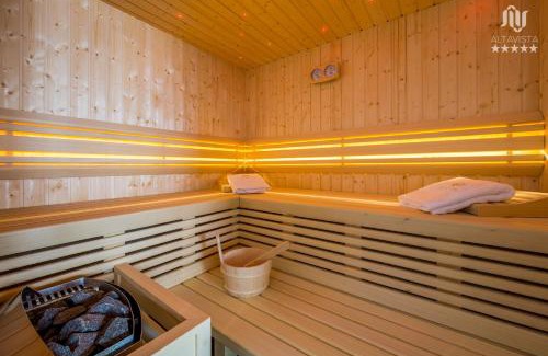 Opatija Villa | Luxury Villa AltaVista near Opatija for 8 people with wellness, private mini golf court & amazing sea view