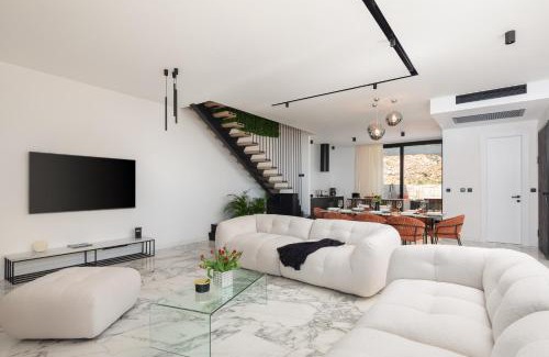 Kostrena Villa | Luxury Villa Ander with Pool