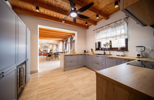 Hrboki Villa | Luxury villa Bella Casa Istria with heated swimming pool