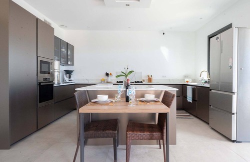 Montauroux Villa | Luxury Villa Belletoile, 8 persons, views, Montauroux