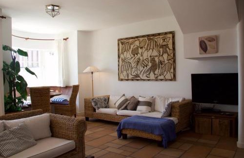 Playa del Aguila House | Luxury Villa del Mar - Bahia Feliz
