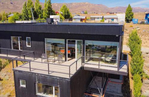 Macrozona Bahia Redonda y Primeros Faldeos Apartment | Luxury Villa en El Calafate, Argentina