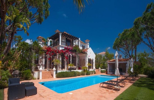Quinta do Lago Villa | Luxury villa in Quinta do Lago with private pool. Sleeps 10. PV04 - Almancil, Algarve