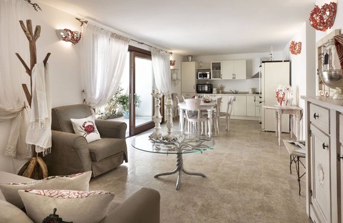 San Teodoro Villa | Luxury Villa SALINA Front Beach