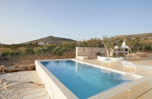 Glisidia Villa | Luxury Villa Libra - AllParos Villas