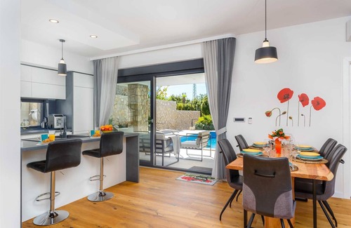 Gabonjin House | Luxury Villa MARIA with heated swimming pool