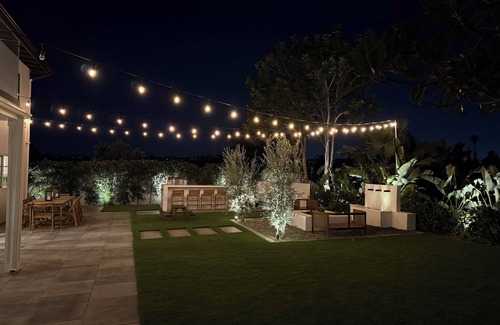 Mission Viejo House | Luxury Villa Near Beach with Spa