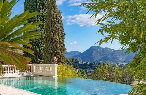 Gairaut Villa | Luxury Villa Panoramic Sea View