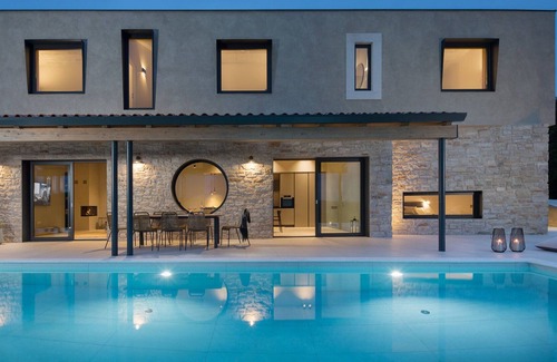Buzet Villa | Luxury Villa Primo with Pool