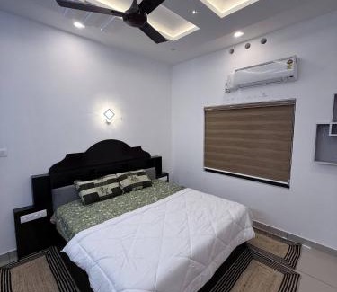 Devikolam Villa | Luxury Villa Ps5 Home-Theater Hookah 20km 2 Munnar