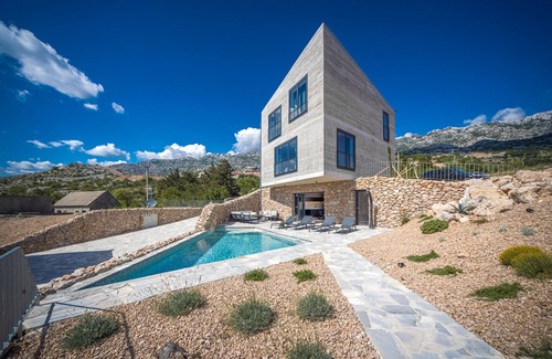Lukovo Sugarje Villa | Luxury villa Rock - with private pool and beach
