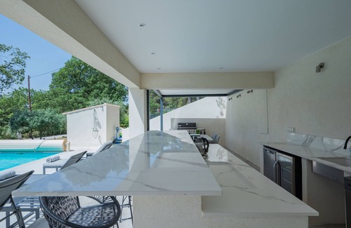 Aix-en-Provence House | Luxury Villa with stunning views