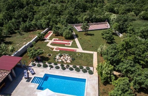 Stokovci House | Luxury Villa with 4 bedrooms and private Pool (4550)