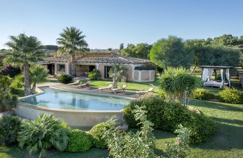 Castelvetrano Villa | Luxury villa with swimming pool 8 places private garden