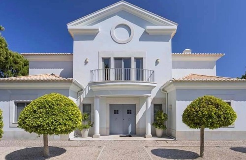 Quinta do Lago Villa | Luxury villa with private pool, WiFi, jacuzzi and more PV03 - Almancil, Algarve