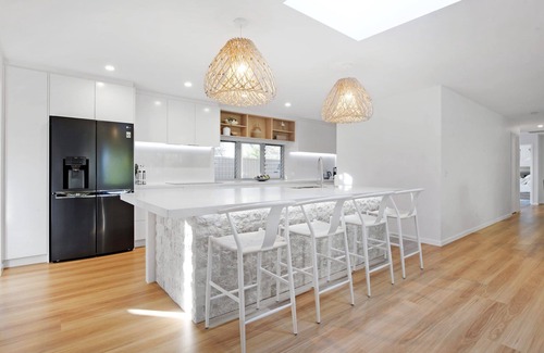Mermaid Waters House | Luxury Villas Mermaid Retreat (Heated Pool)