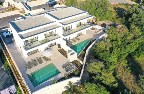 Jakisnica Villa | Luxury Villas Sunrise & Sunset with two private heated pools