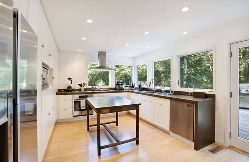 Water Mill House | Luxury Water Mill Modern Retreat with Tennis, Pool, Minutes to Ocean Beaches