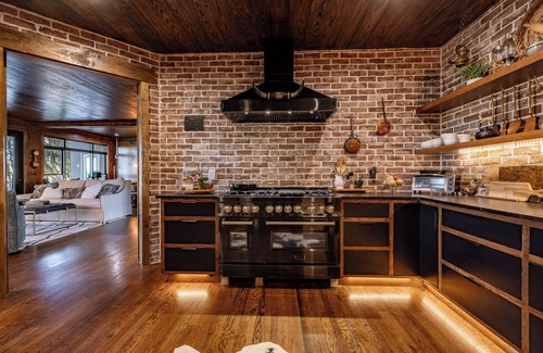 Townsend House | Luxury Waterfront near Savannah & Jacksonville