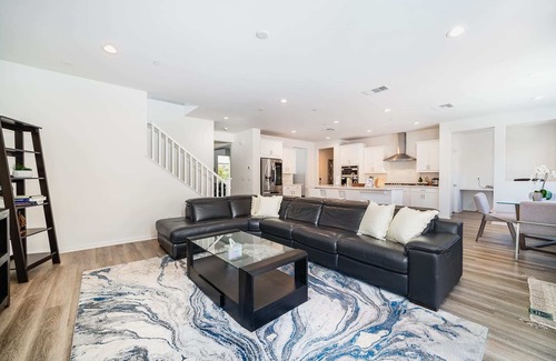 Winchester House | Luxury Wine Country Home with Pool & Spa