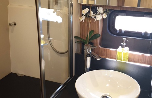Cascais Boat Rental | Luxury yacht in a romantic place