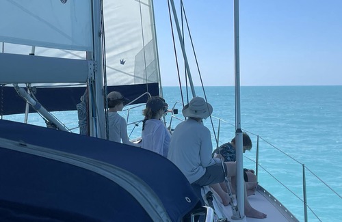 Marathon Boat Rental | Luxury Yacht in FLORIDA KEYS