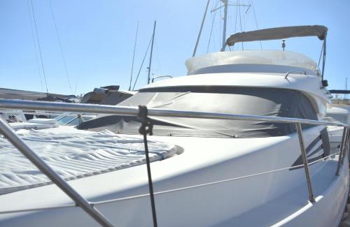San Miguel de Abona Boat Rental | Luxury Yacht Kamikara