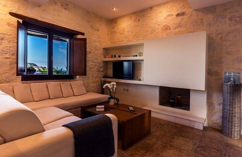 Marathias Villa | Luxury Zakynthos Villa SeaViews Deluxe Suite with Private Pool Keri