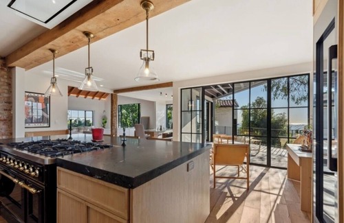 Hollywoodland House | Luxury Zen Oasis, Central, w Hollywood Sign View!